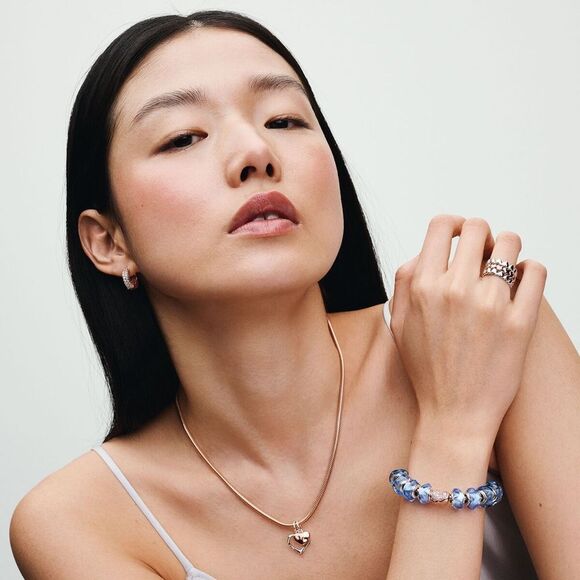 Pandora Rose Gold Heart Ring - Picture 7 of 10